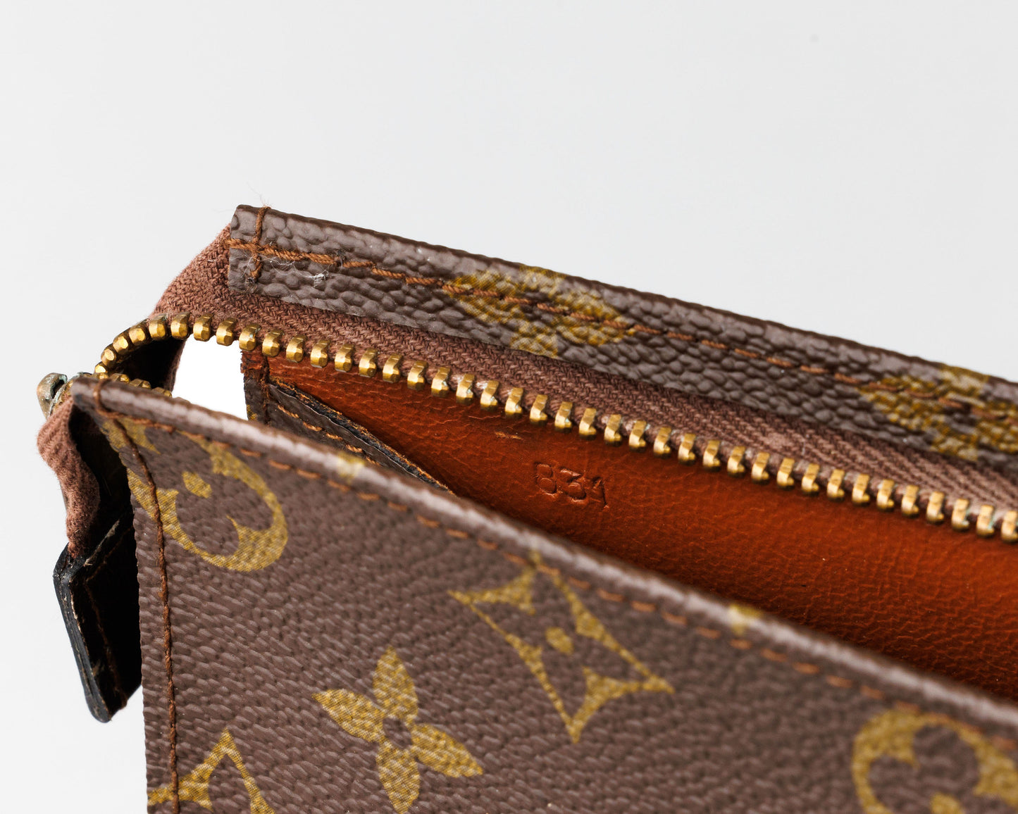 Louis Vuitton Monogram Toiletry 26 - 1983