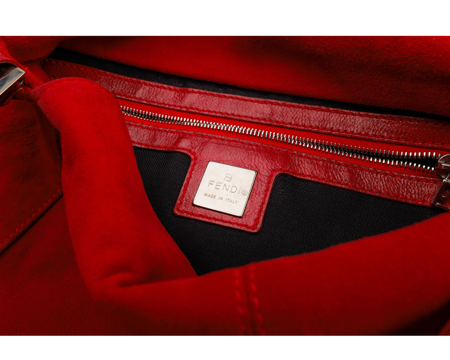 FENDI Mamma Baguette Red Suede Shoulder bag
