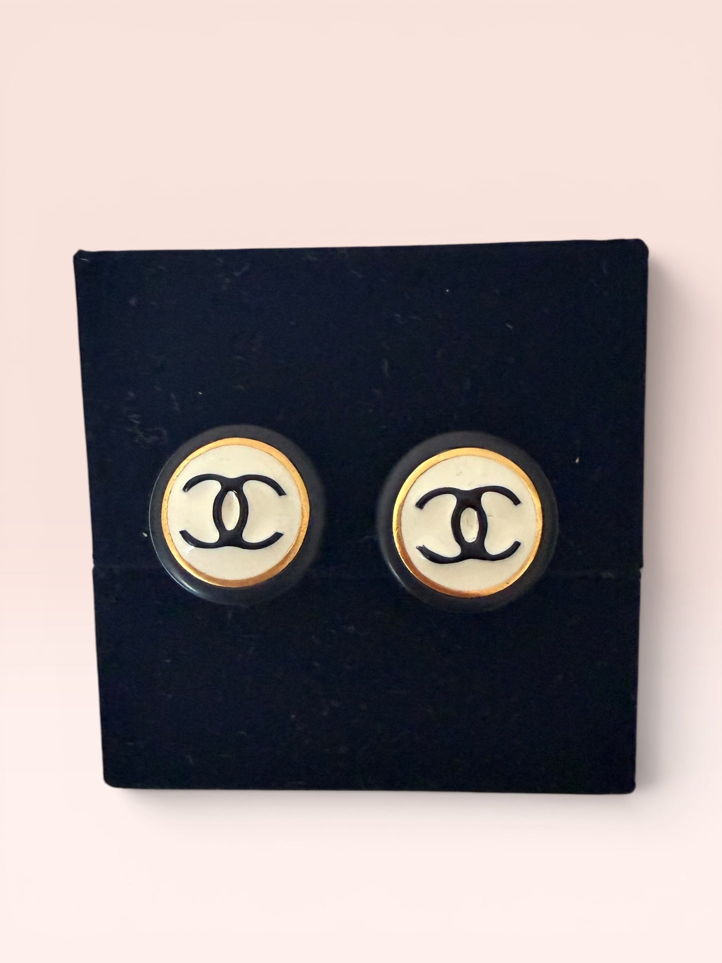 Chanel Coco Mark Clip On Earrings 1997 w/ Box (Black White)