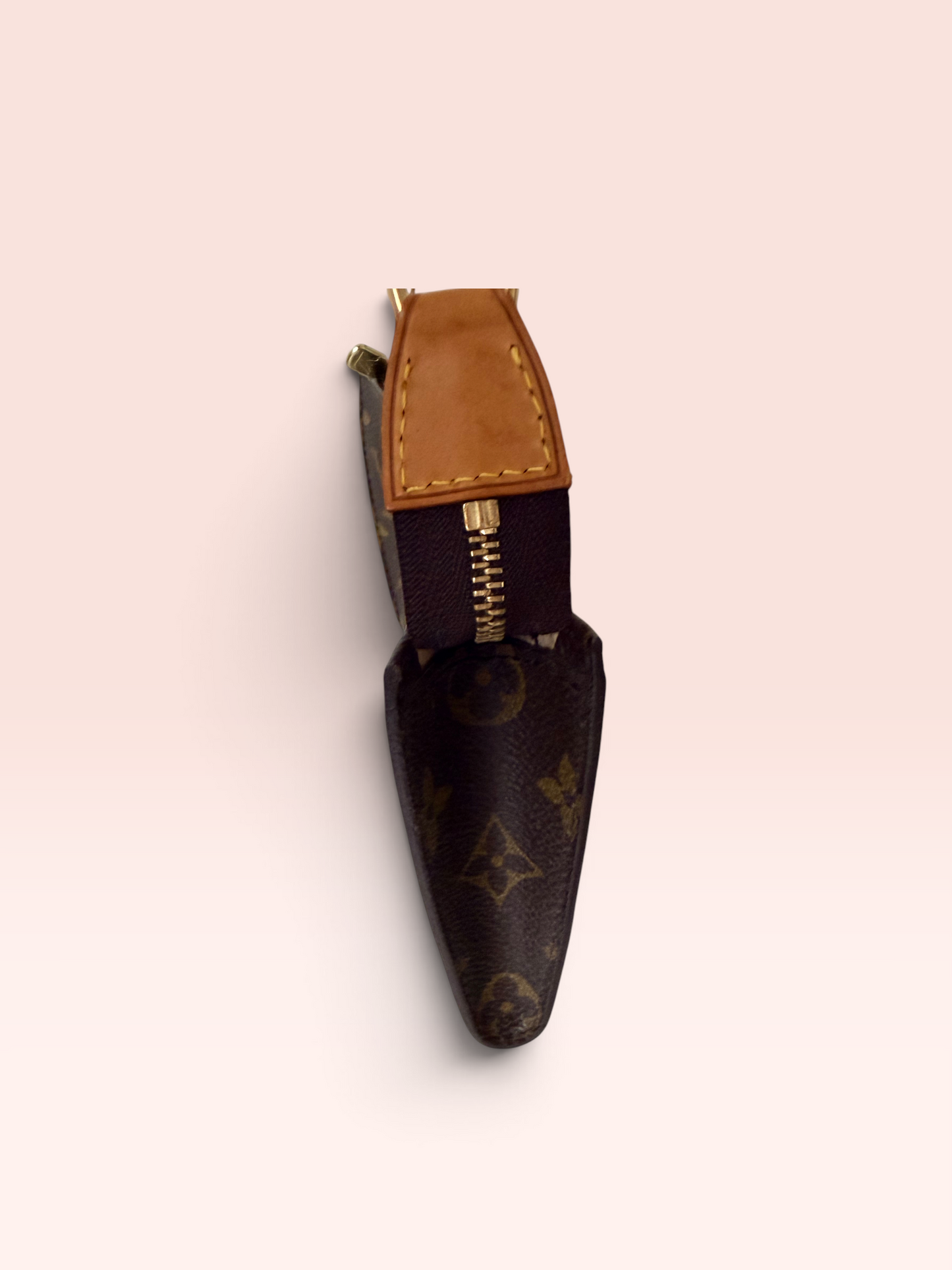 Louis Vuitton Monogram Canvas 0204 Bucket Pouch 2001