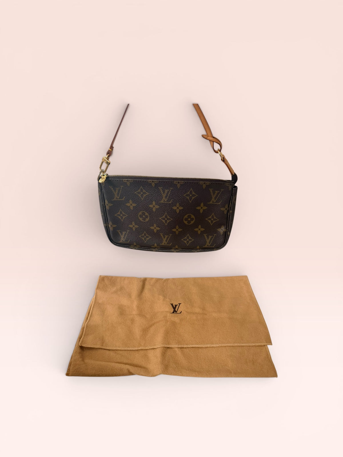 Louis Vuitton Monogram Canvas Pochette Accessoires 2002 w/ dustbag