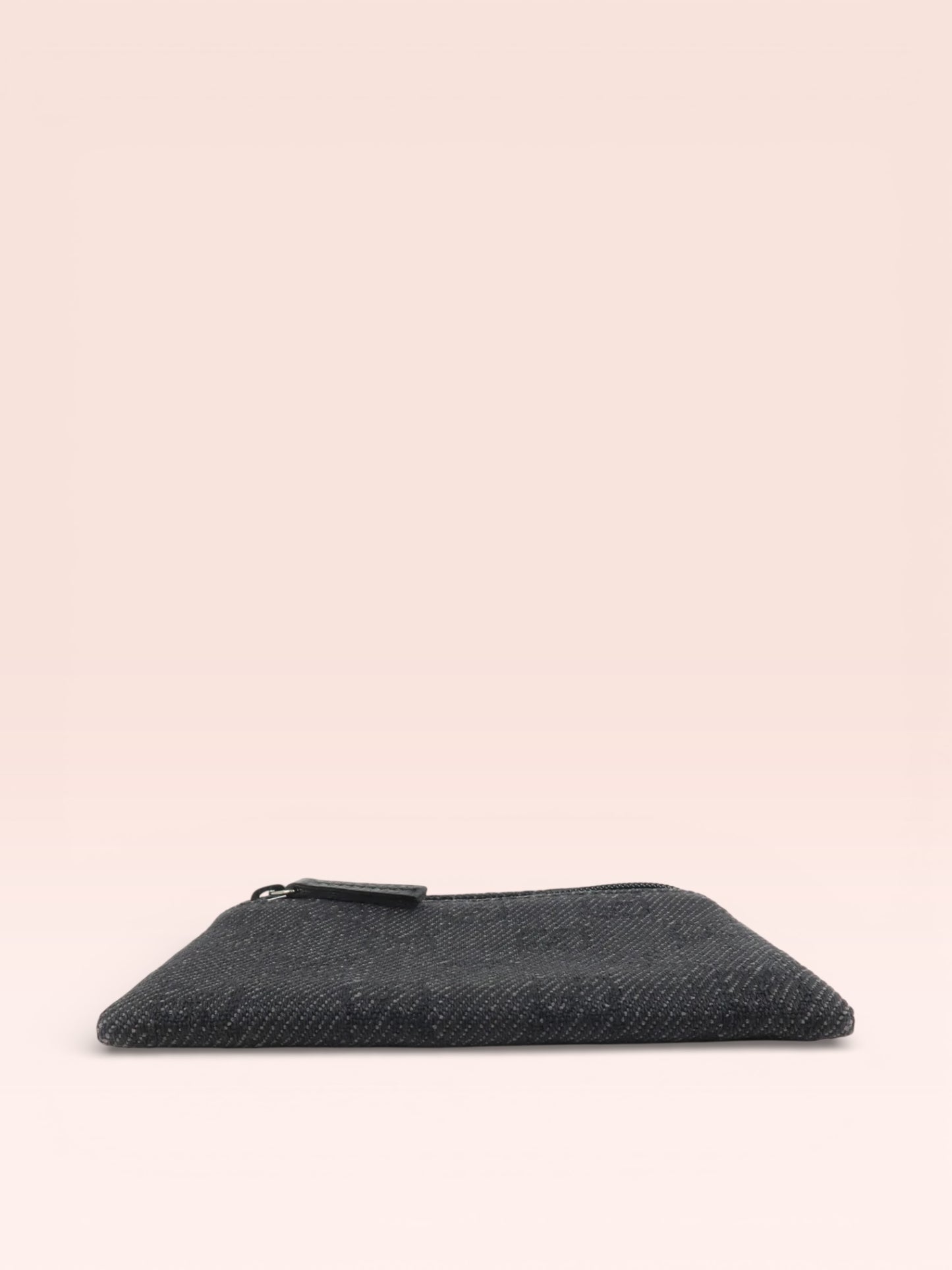 Gucci GG Canvas Zip Pouch (Dark Grey)