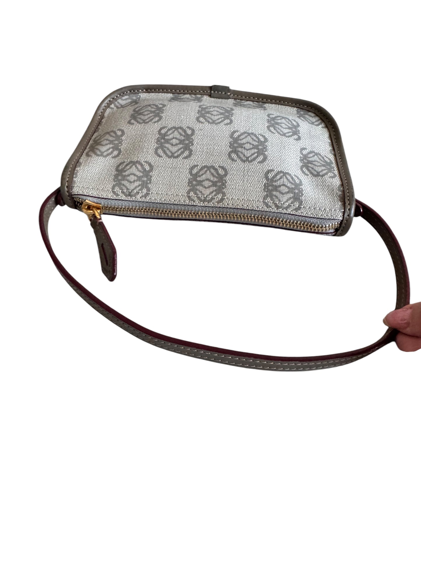 Loewe Anagram Logo Canvas Pochette (Gray)