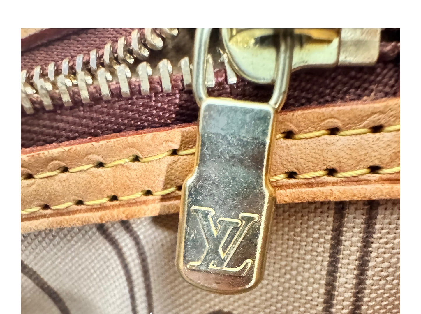 Louis Vuitton Monogram MM Canvas Neverful Tote
