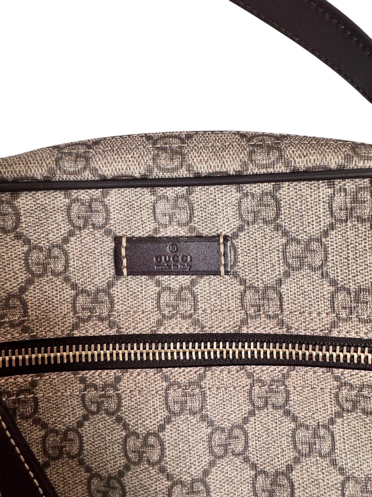 GUCCI GG Supreme Coated Canvas Crossbody Bag