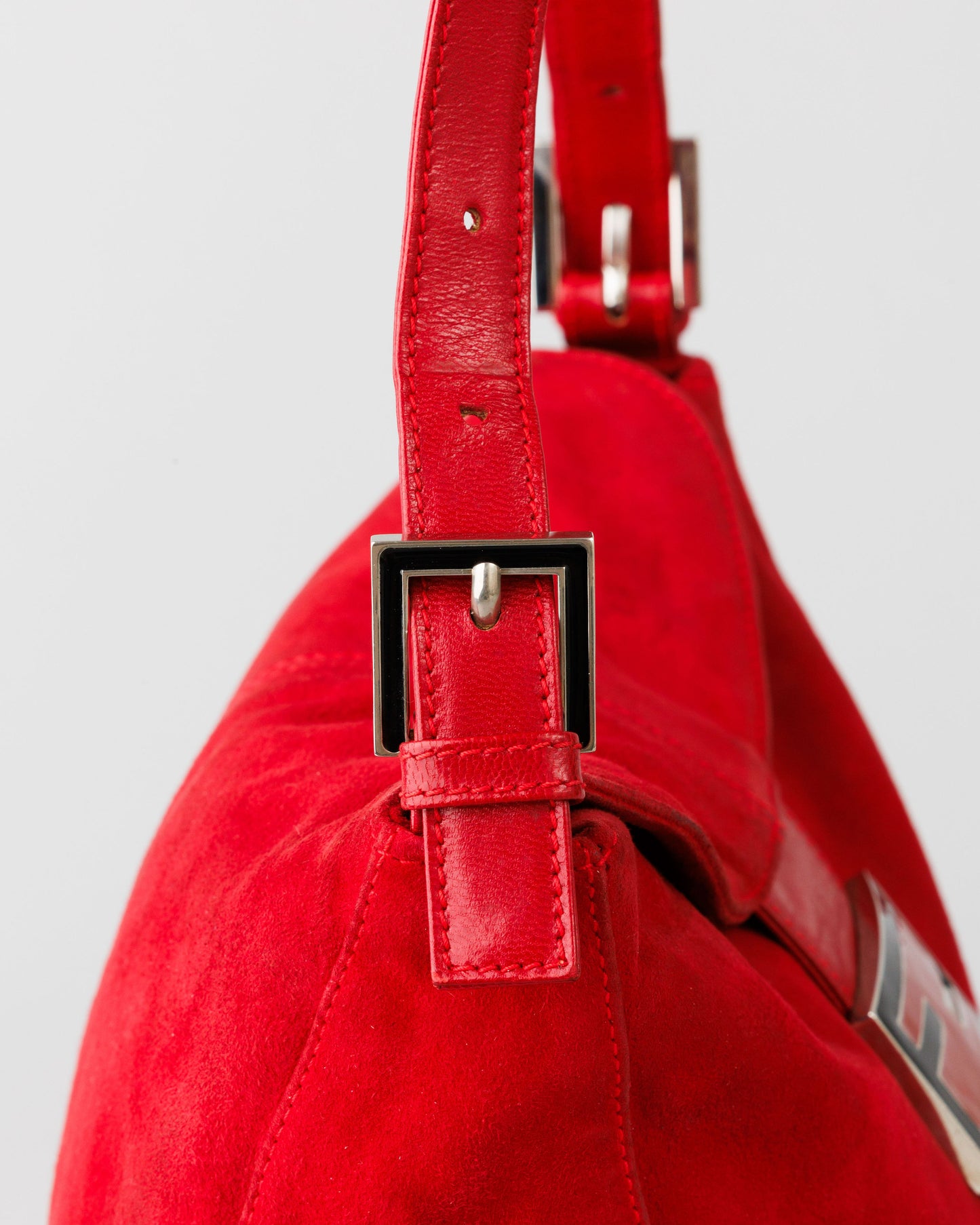 FENDI Mamma Baguette Red Suede Shoulder bag