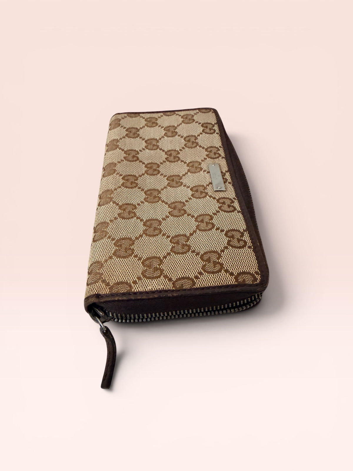 Gucci GG Canvas Zip Around Long Wallet (Brown)