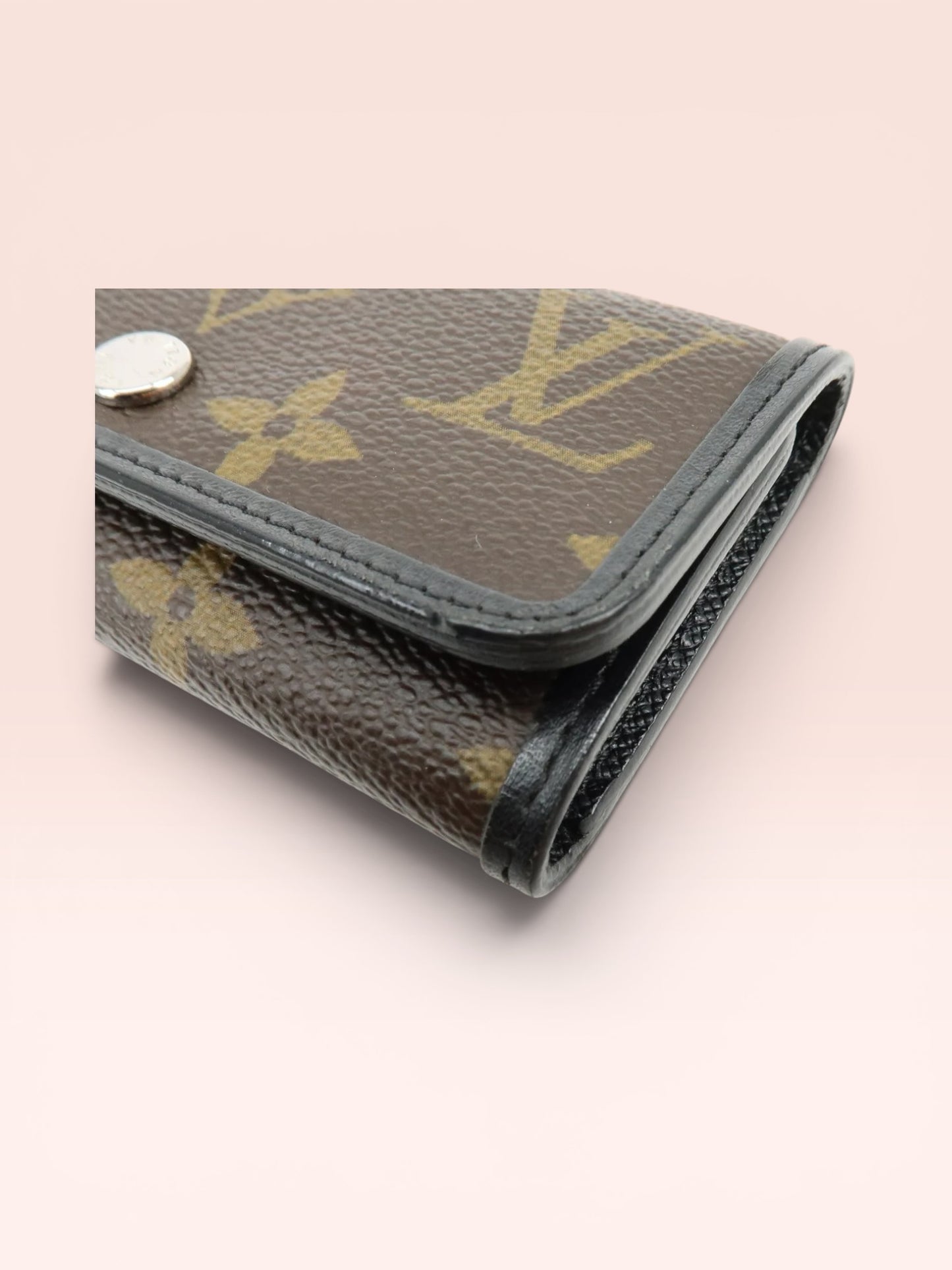Louis Vuitton Monogram Canvas Maccasar Multicles 6 Key Case 2011