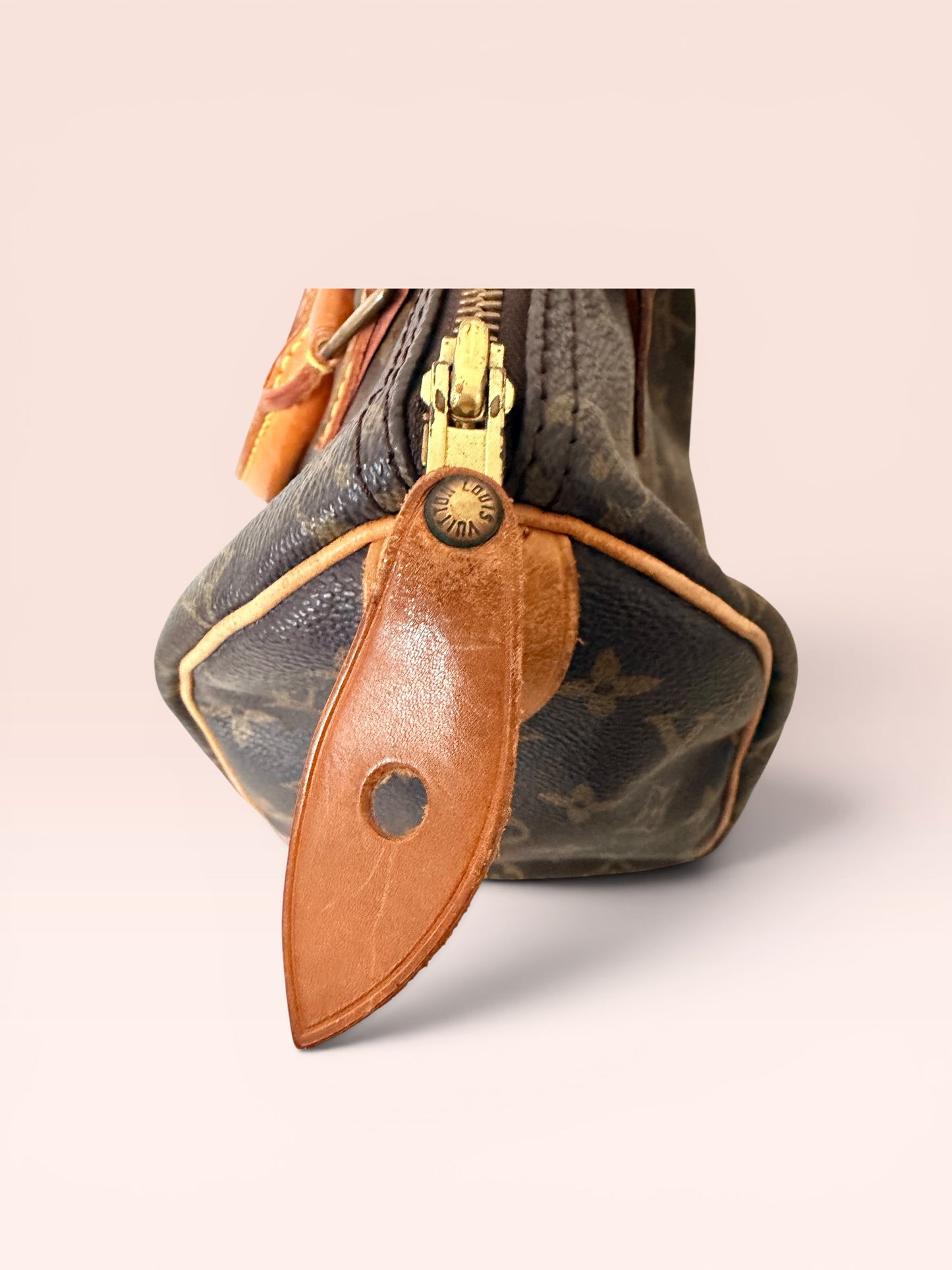 LOUIS VUITTON Monogram CANVAS  Speedy 25 1994 WITH LOCK & KEY
