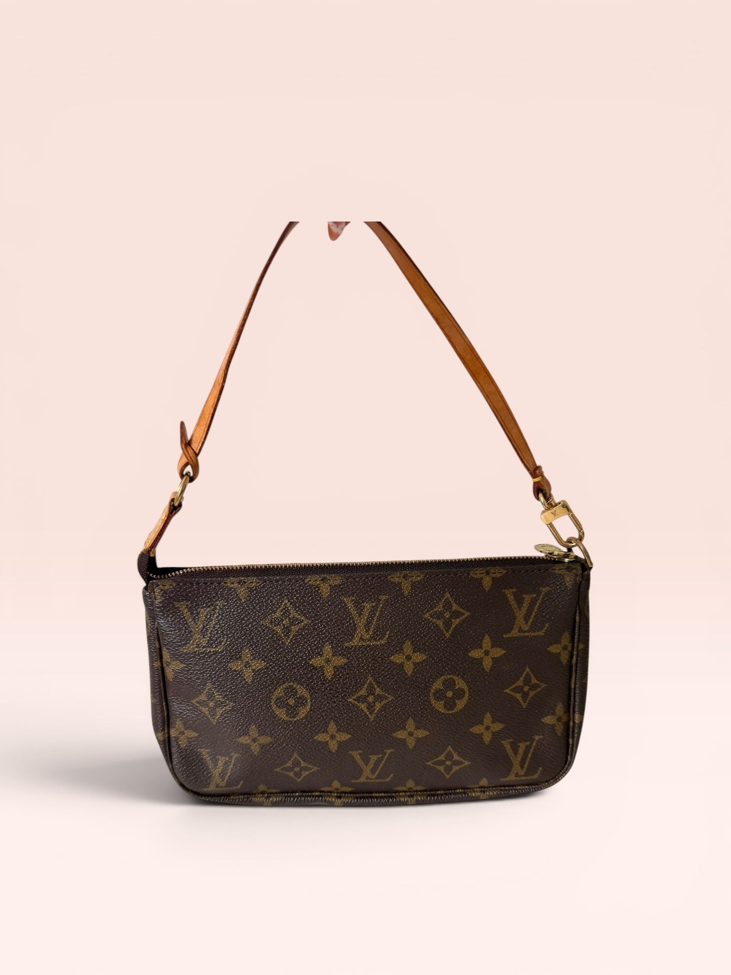 LOUIS VUITTON Monogram CANVAS Pochette Accessoires 2000