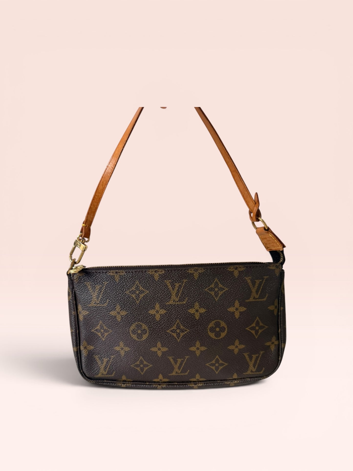 LOUIS VUITTON Monogram CANVAS Pochette Accessoires 2000