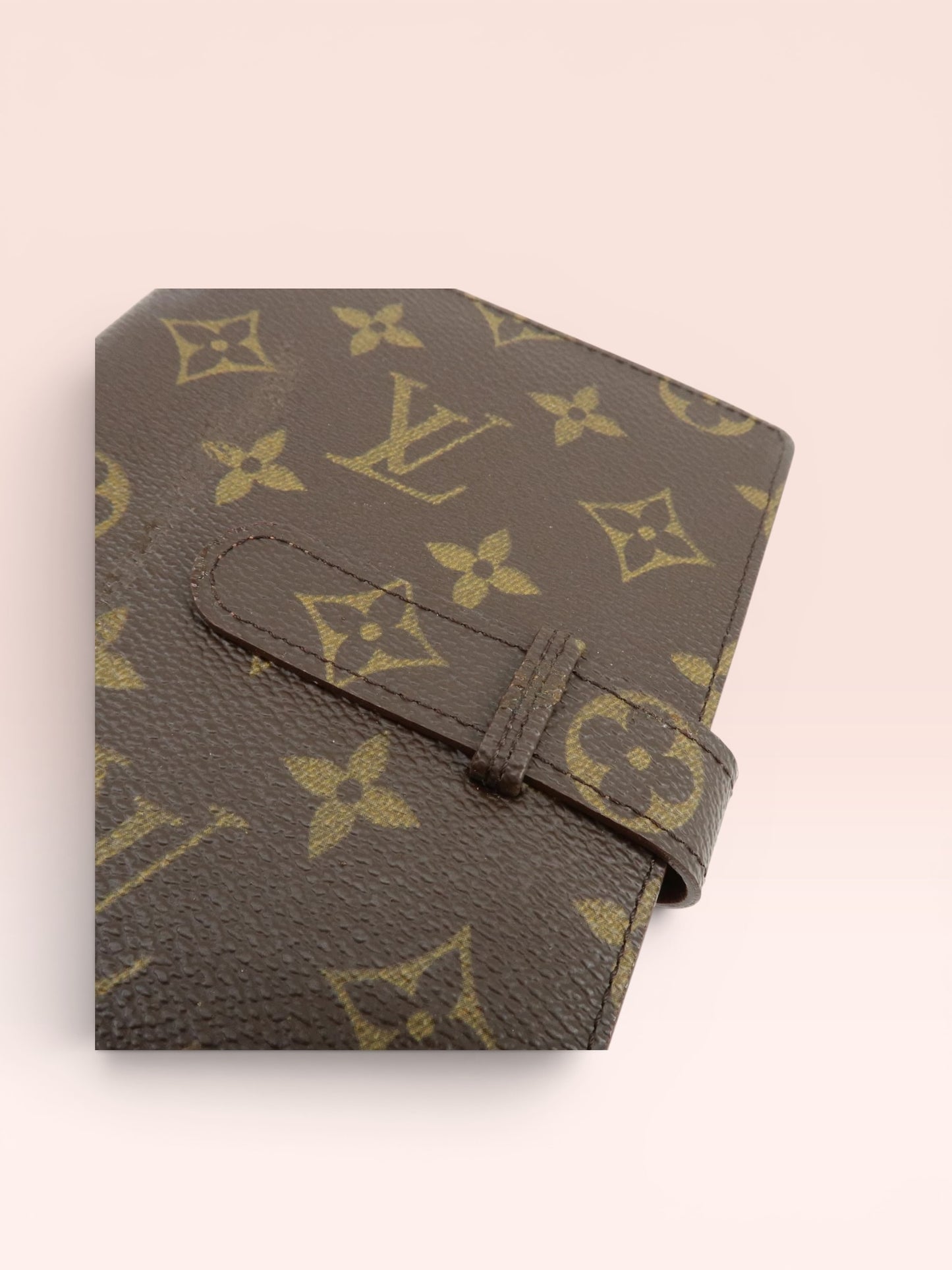 Louis Vuitton Monogram Canvas Pochete Photo Case  1996