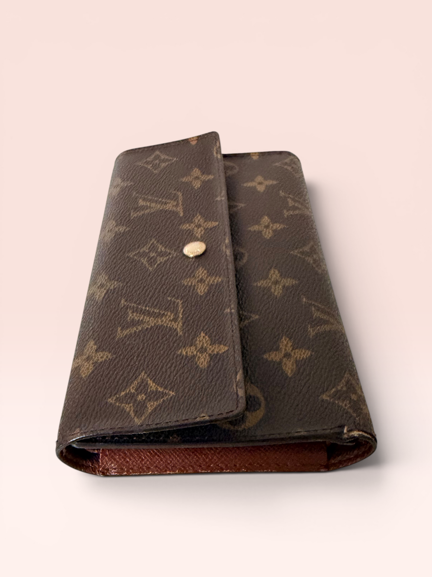 Louis Vuitton Monogram Canvas International Vintage Wallet 2000