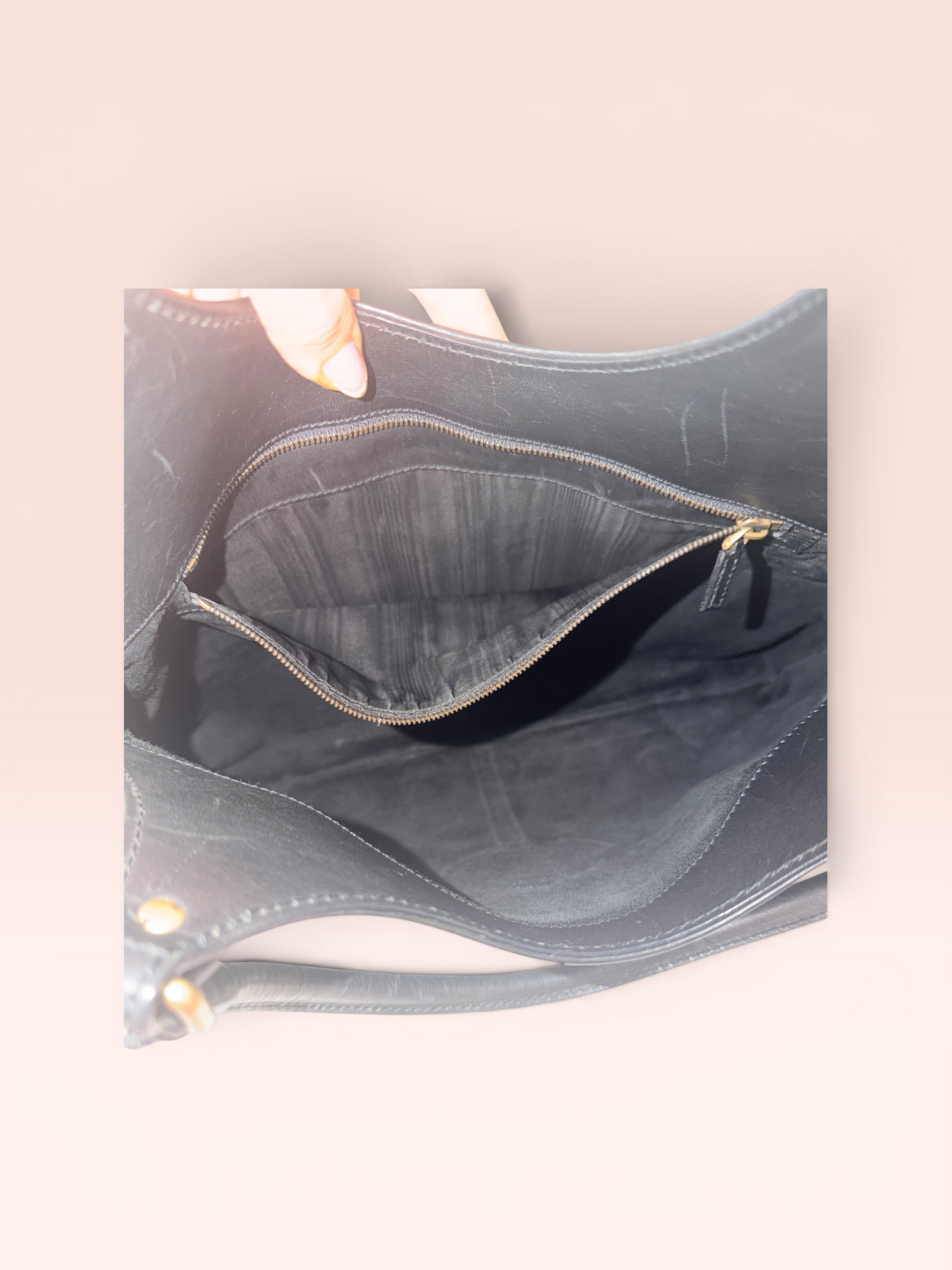 Gucci Leather Vintage Reins Hobo Bag (Black)