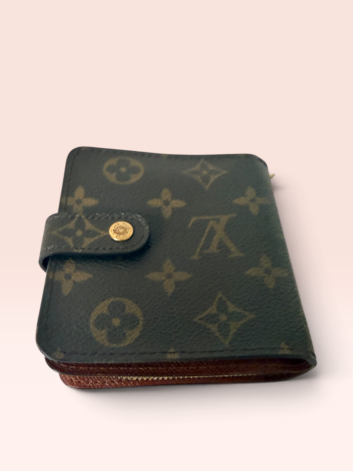 Louis Vuitton Monogram Canvas Vintage  0202 Compact Wallet 2000
