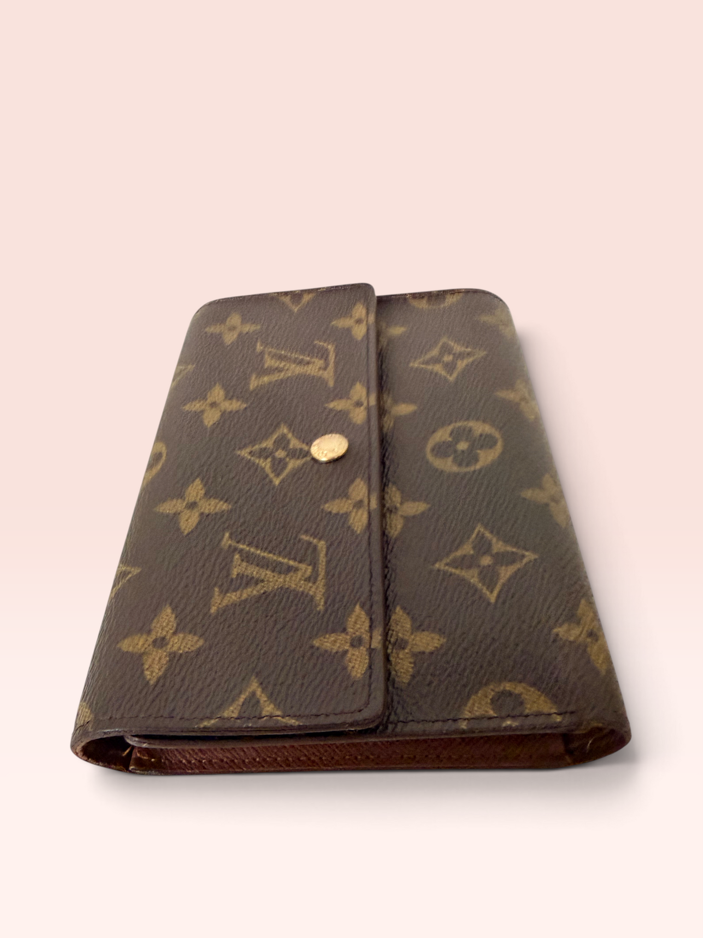 Louis Vuitton Monogram Canvas 0207  Porte-Trésor International Wallet 2000