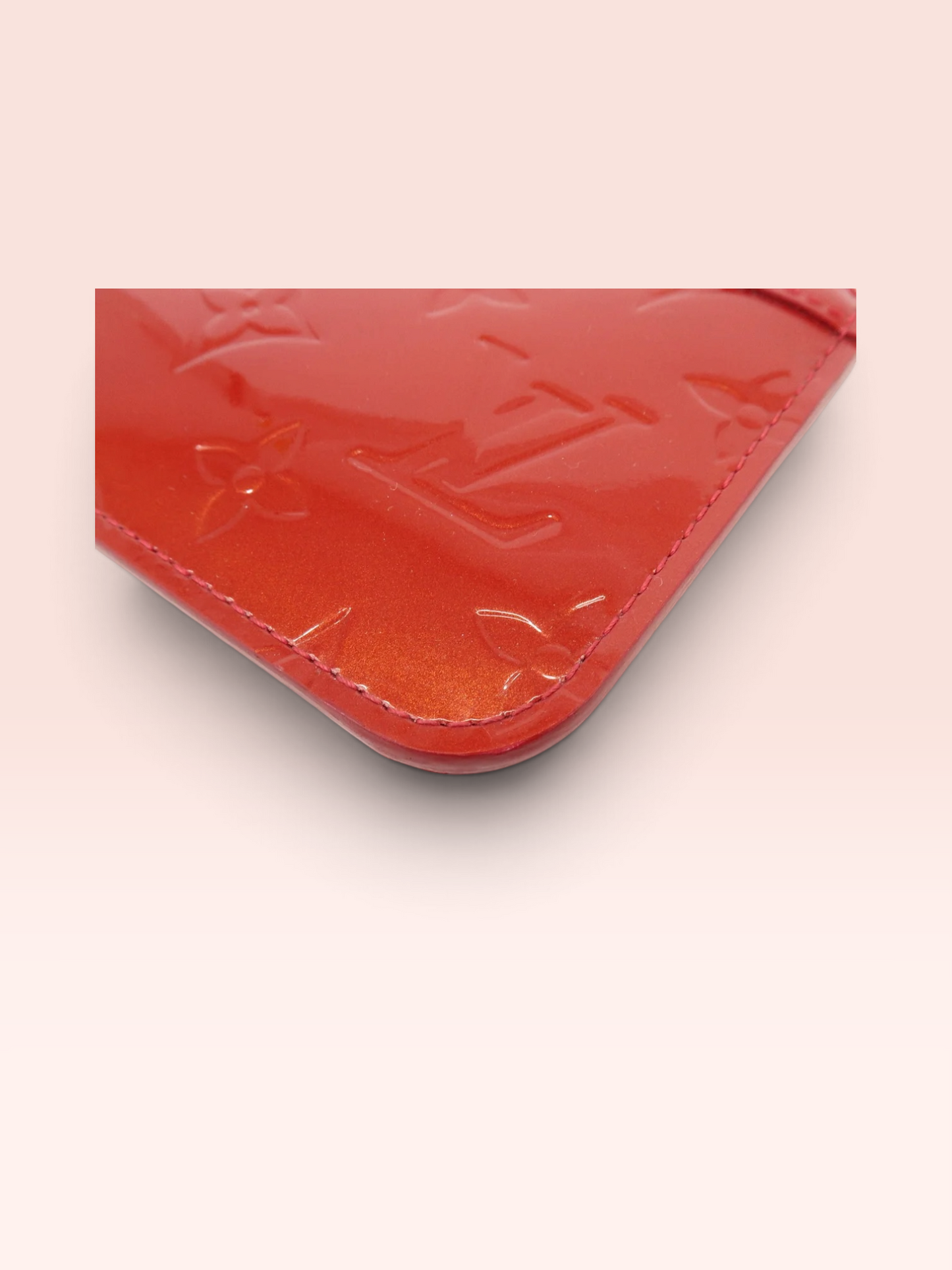 Louis Vuitton Vernis Leather Pochette Cles Pomme d'Amour 2010