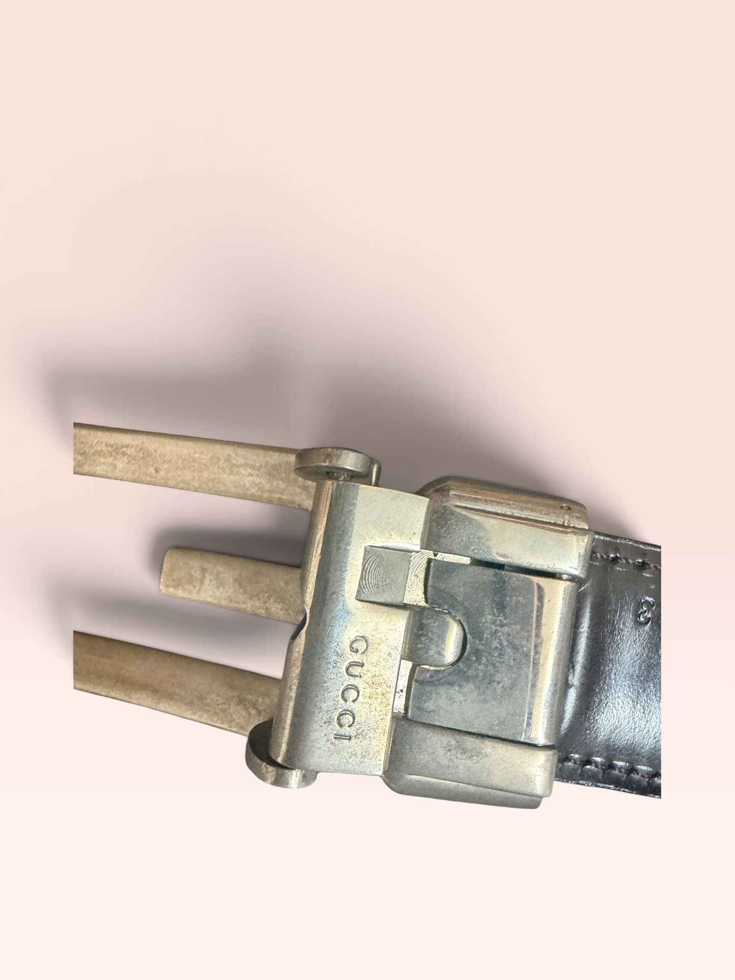 Gucci G Bucket Leather Vintage Belt
