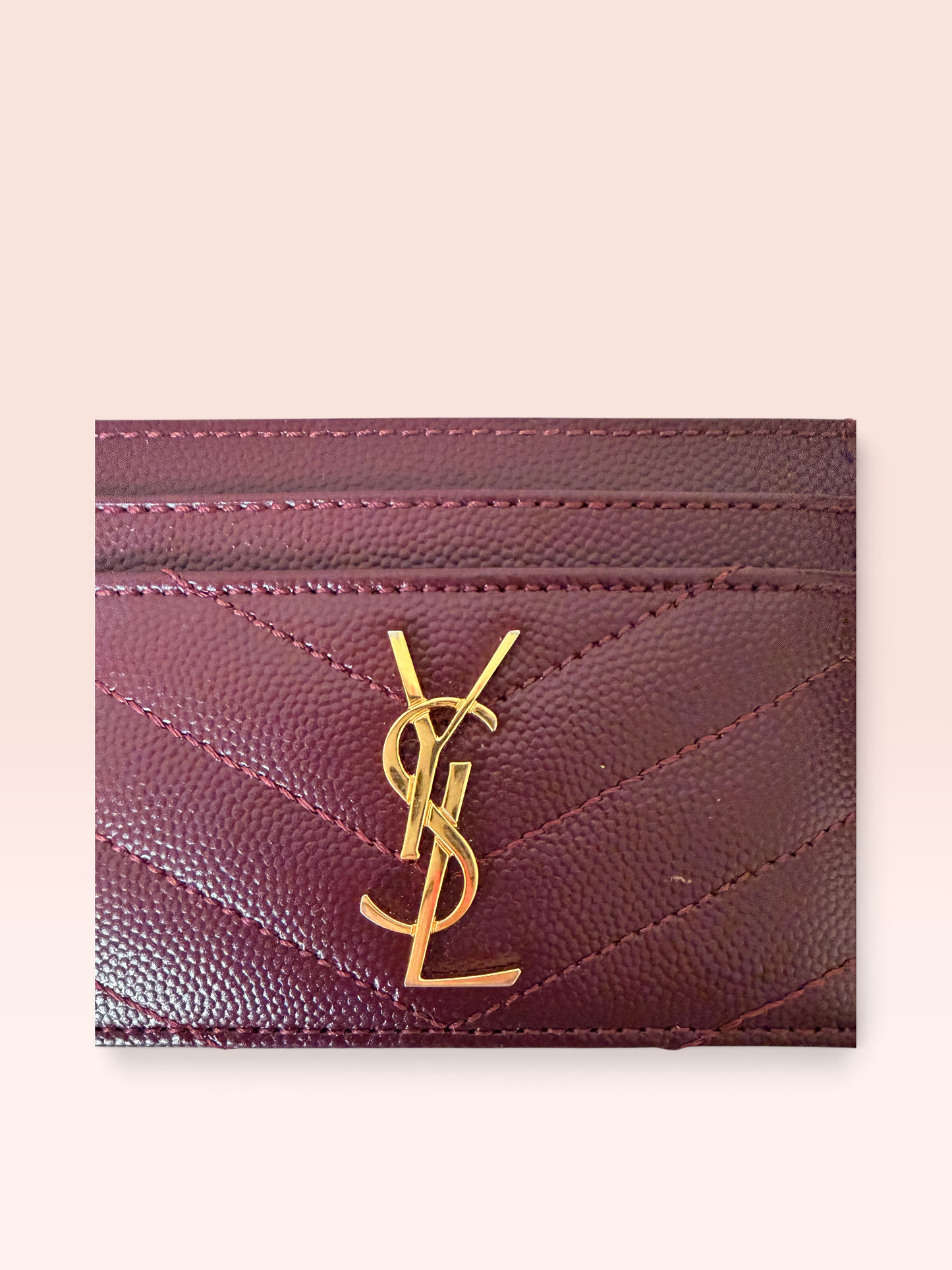 Saint Laurent GRAIN DE POUDRE Leather Cassandre Card Case (ROUGE CABERNET)