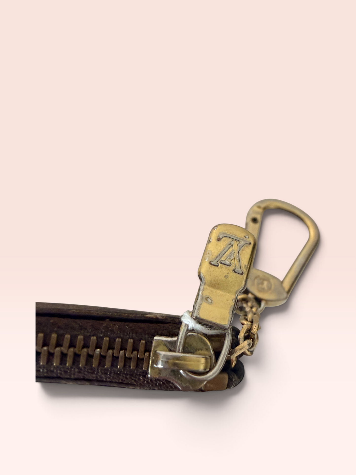 Louis Vuitton Canvas small leather goods Damier Ebene 2009 Key Cles