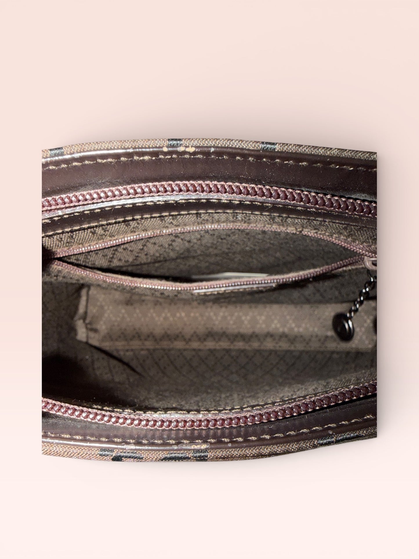 Gucci x Tom Ford GG Canvas Vintage Shoulder Bag