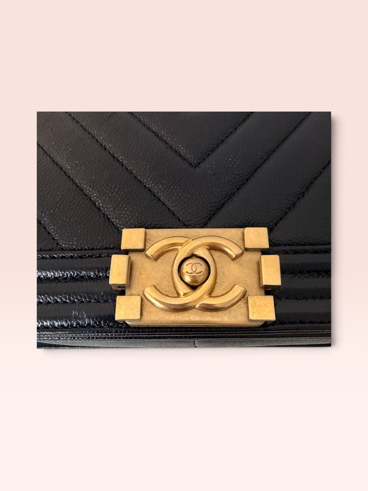 Chanel Caviar Leather Chevron Old Medium Boy Bag 24 series 2017-2018