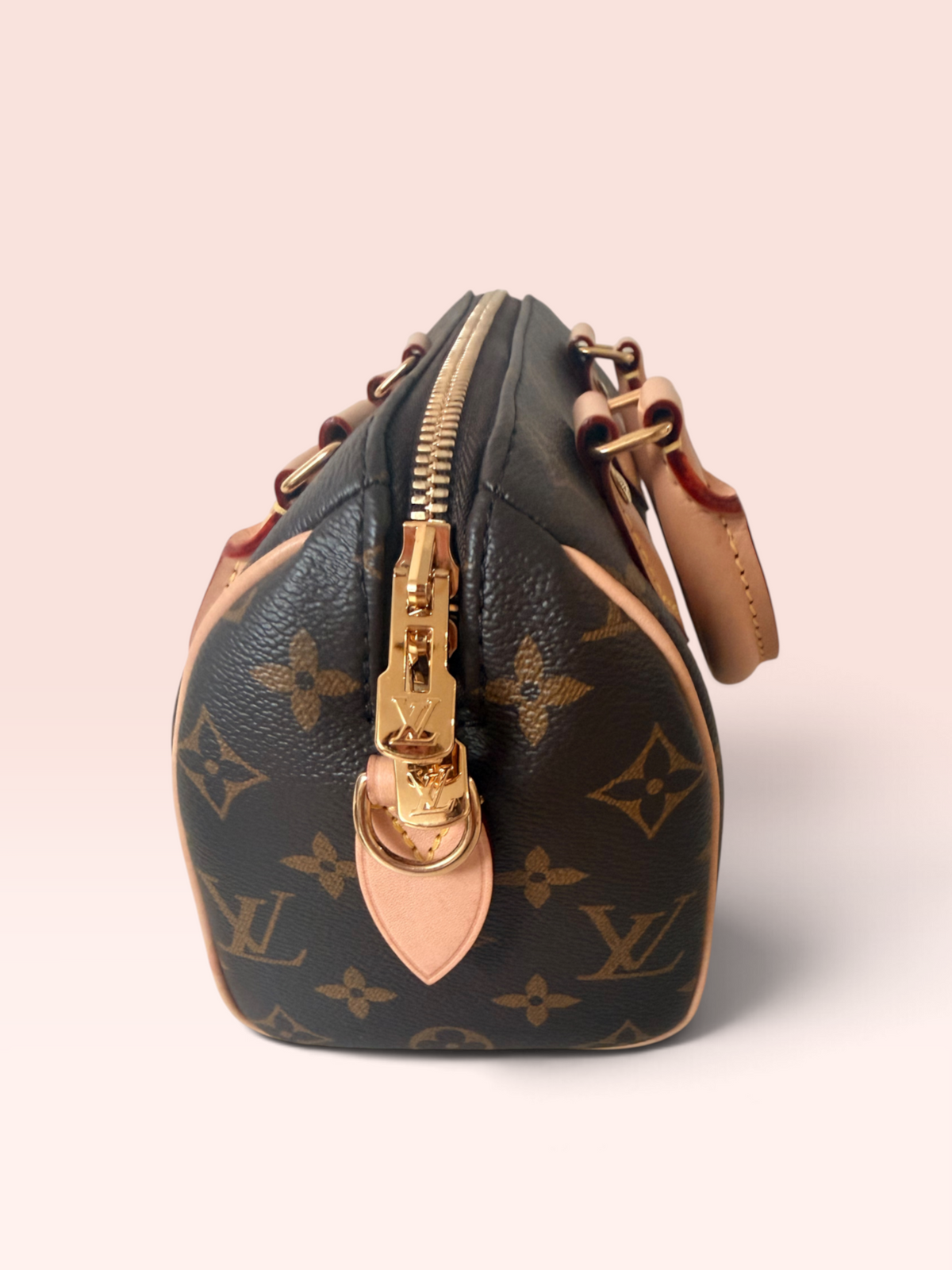 Louis Vuitton Monogram Canvas Speedy 20 with Strap (RFID)