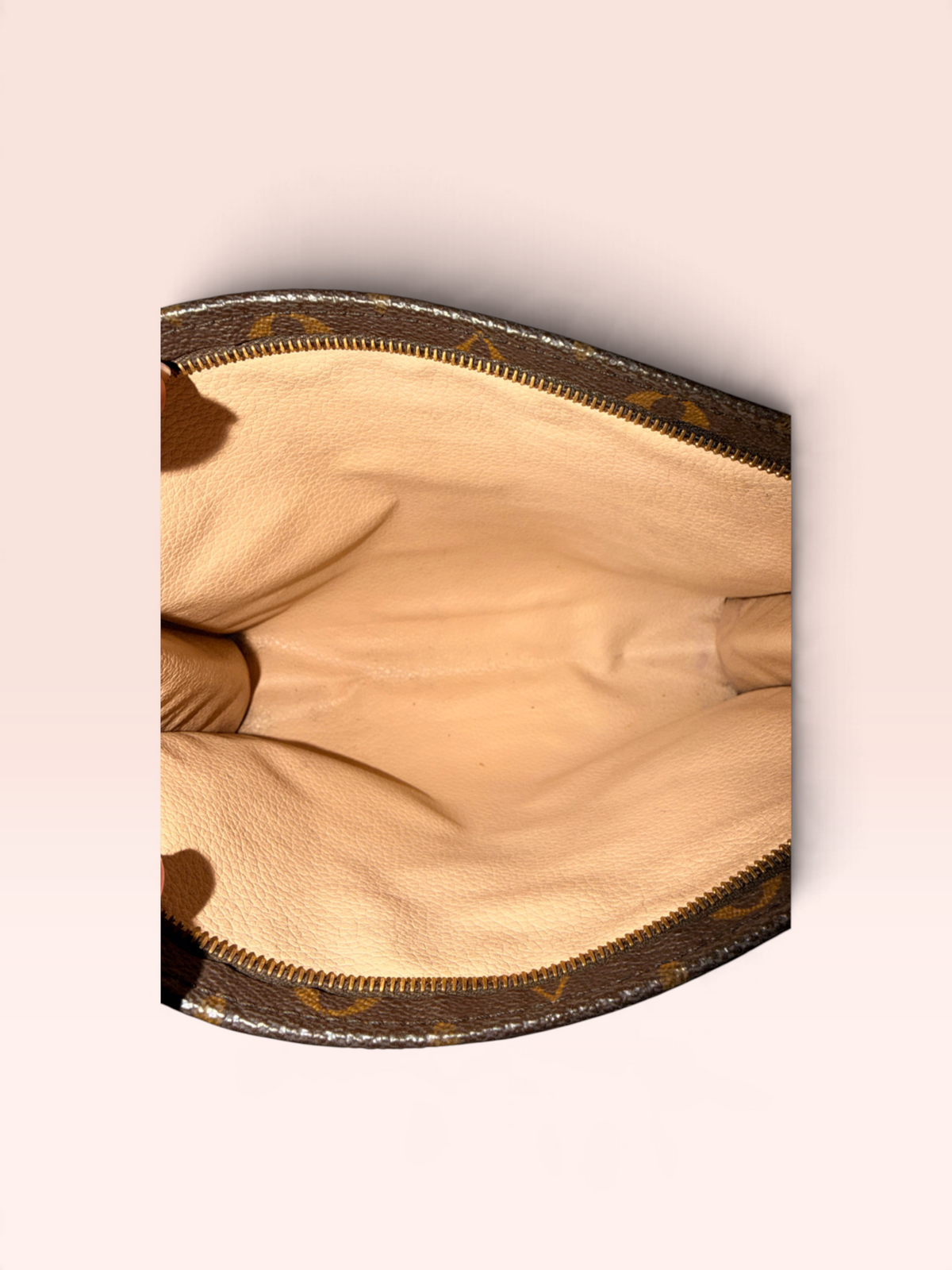 Louis Vuitton Monogram Canvas Toiletry 26 1991