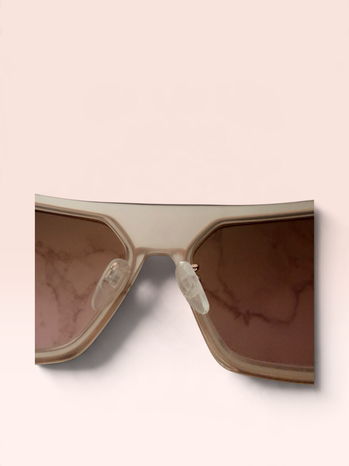 MCM Sunglasses *NEW* mw0018h72f