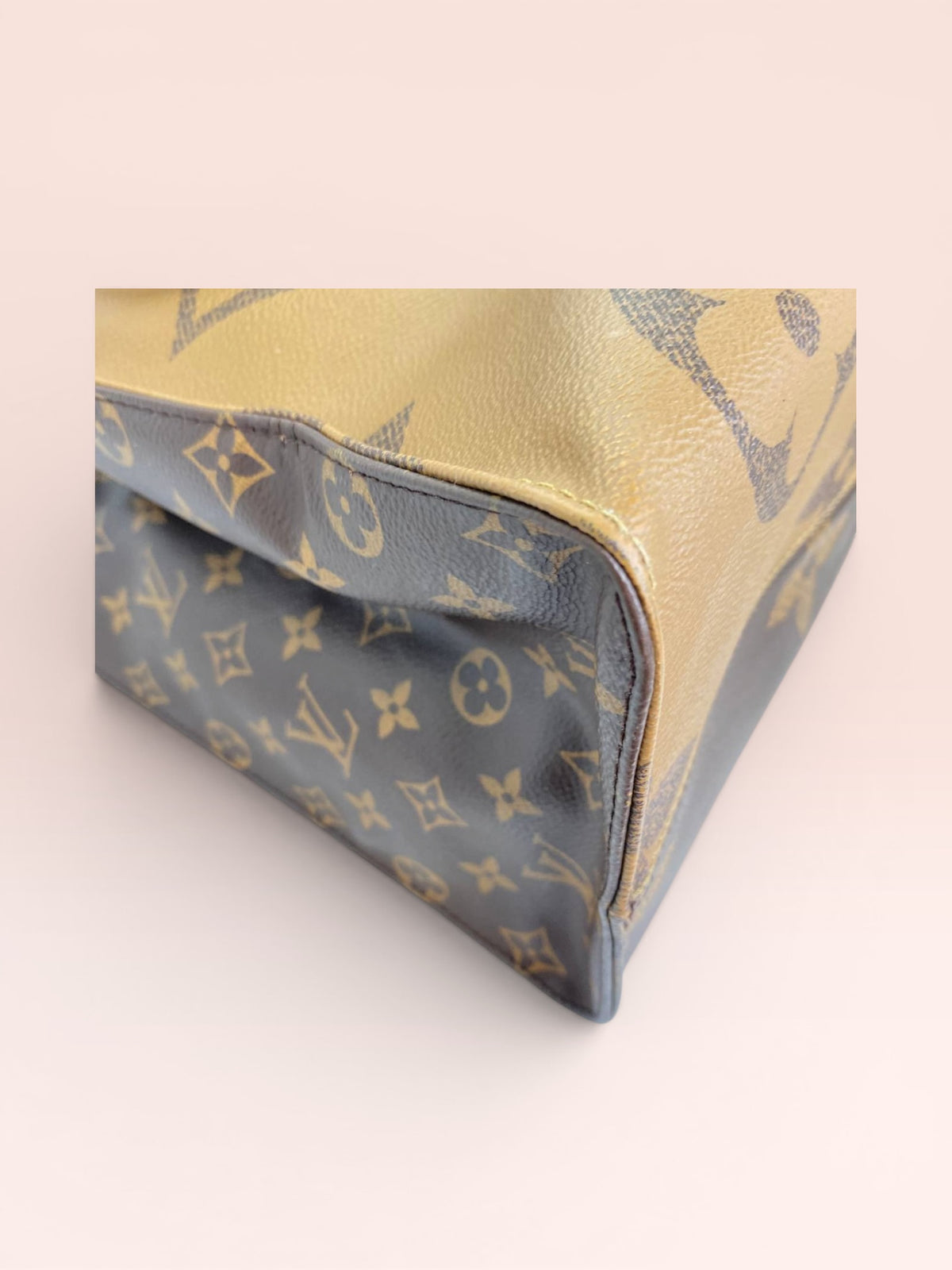 Louis Vuitton Reverse Monogram On The Go GM Tote 2019