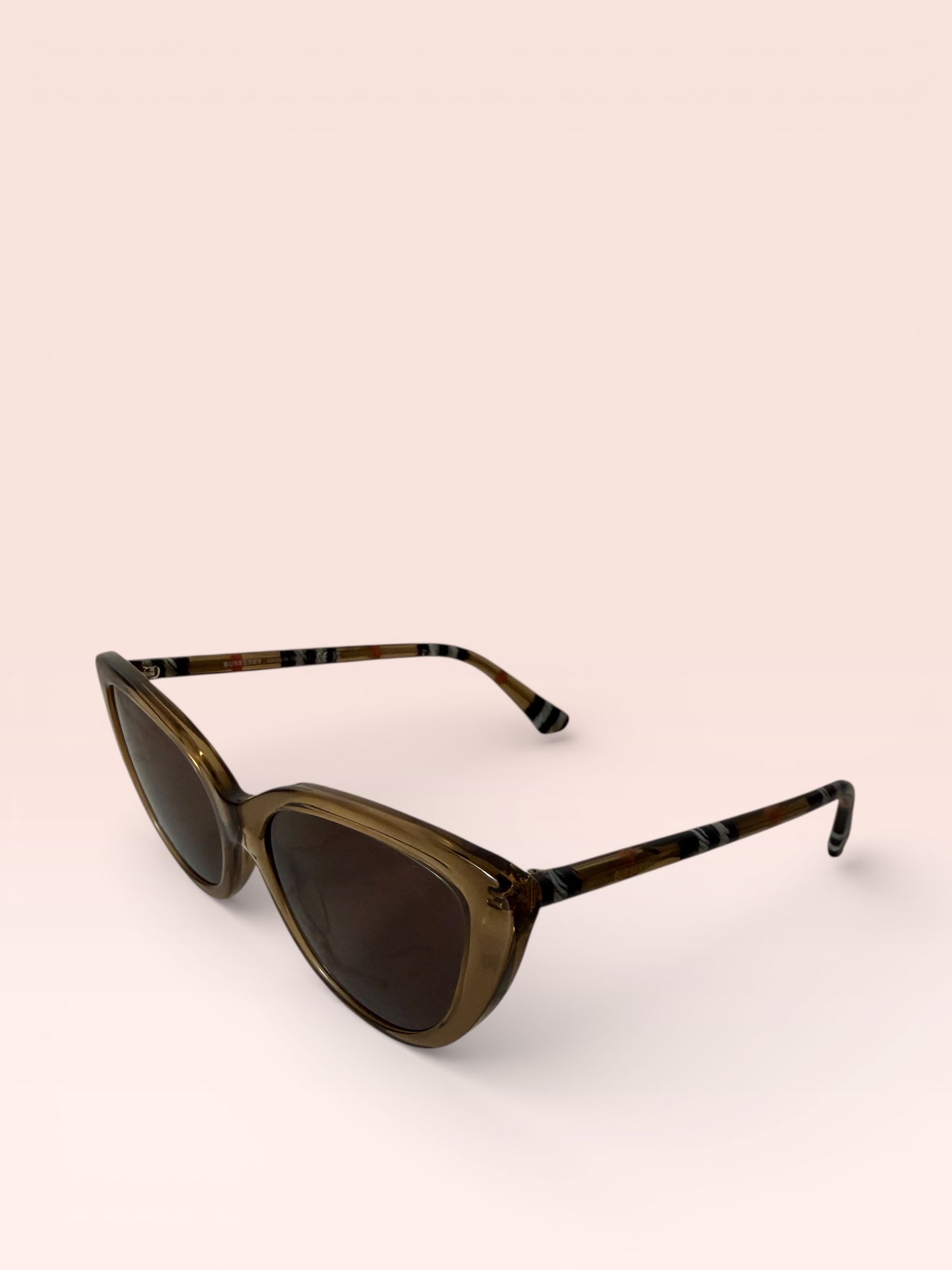 Burberry Cat Eye Sunglasses *NEW* B4457