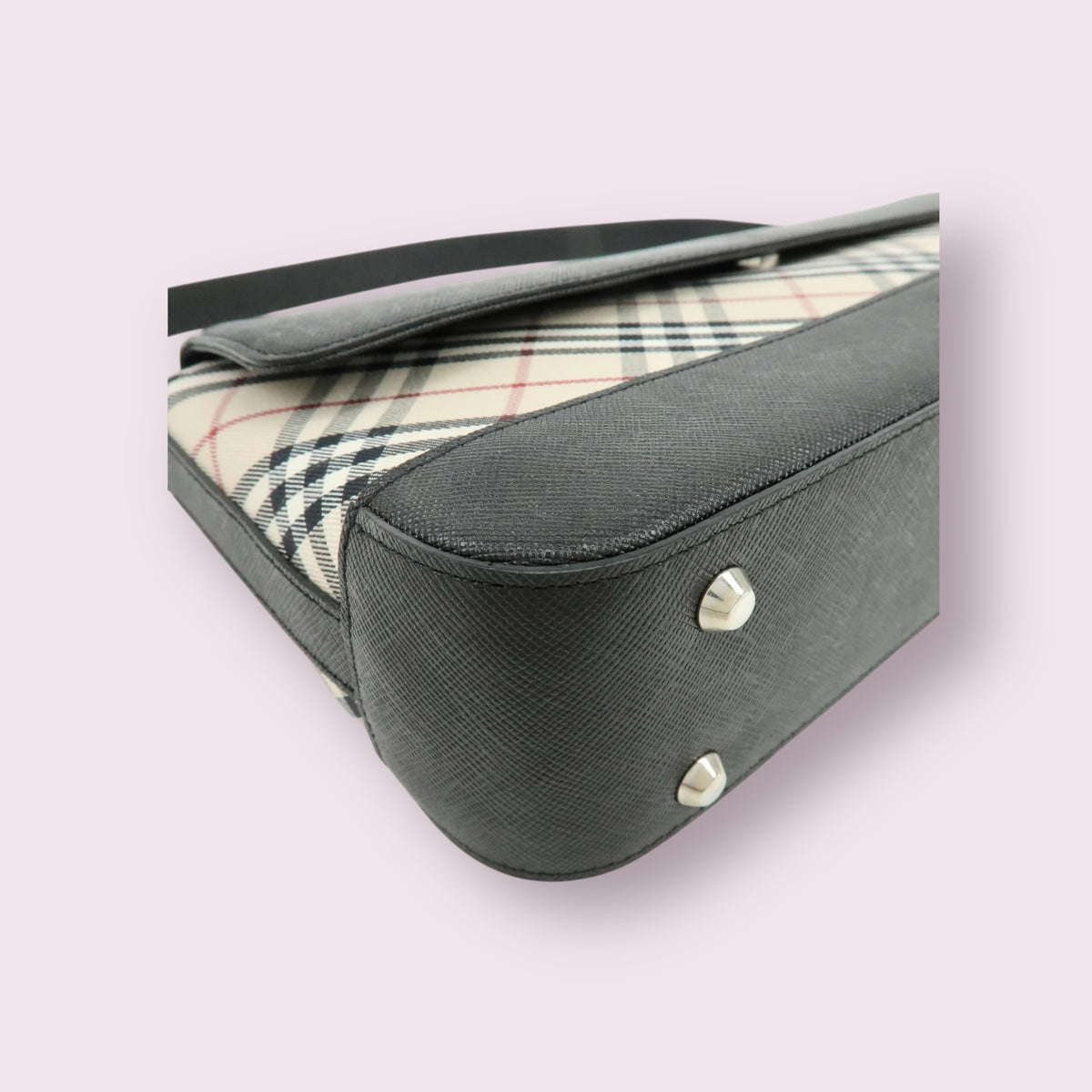 Burberry Nova Check Shoulder Bag (Black)