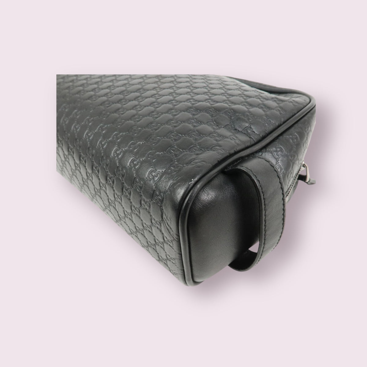 Gucci MicroGuccissima Leather Toiletry Pouch (Black)
