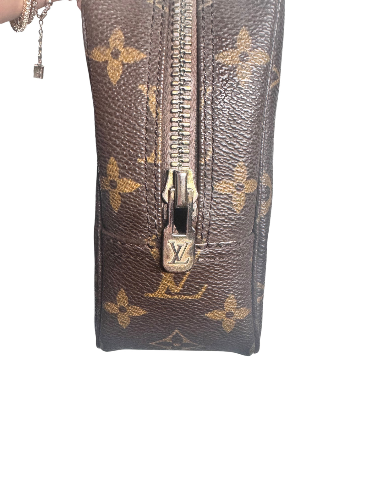 Pre-Owned Louis Vuitton Monogram Canvas Vintage 0122 Trousse 23 Toiletry Bag NDC
