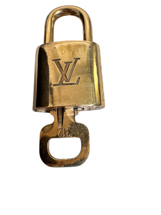 Louis Vuitton Metal Lock and Key Set 312