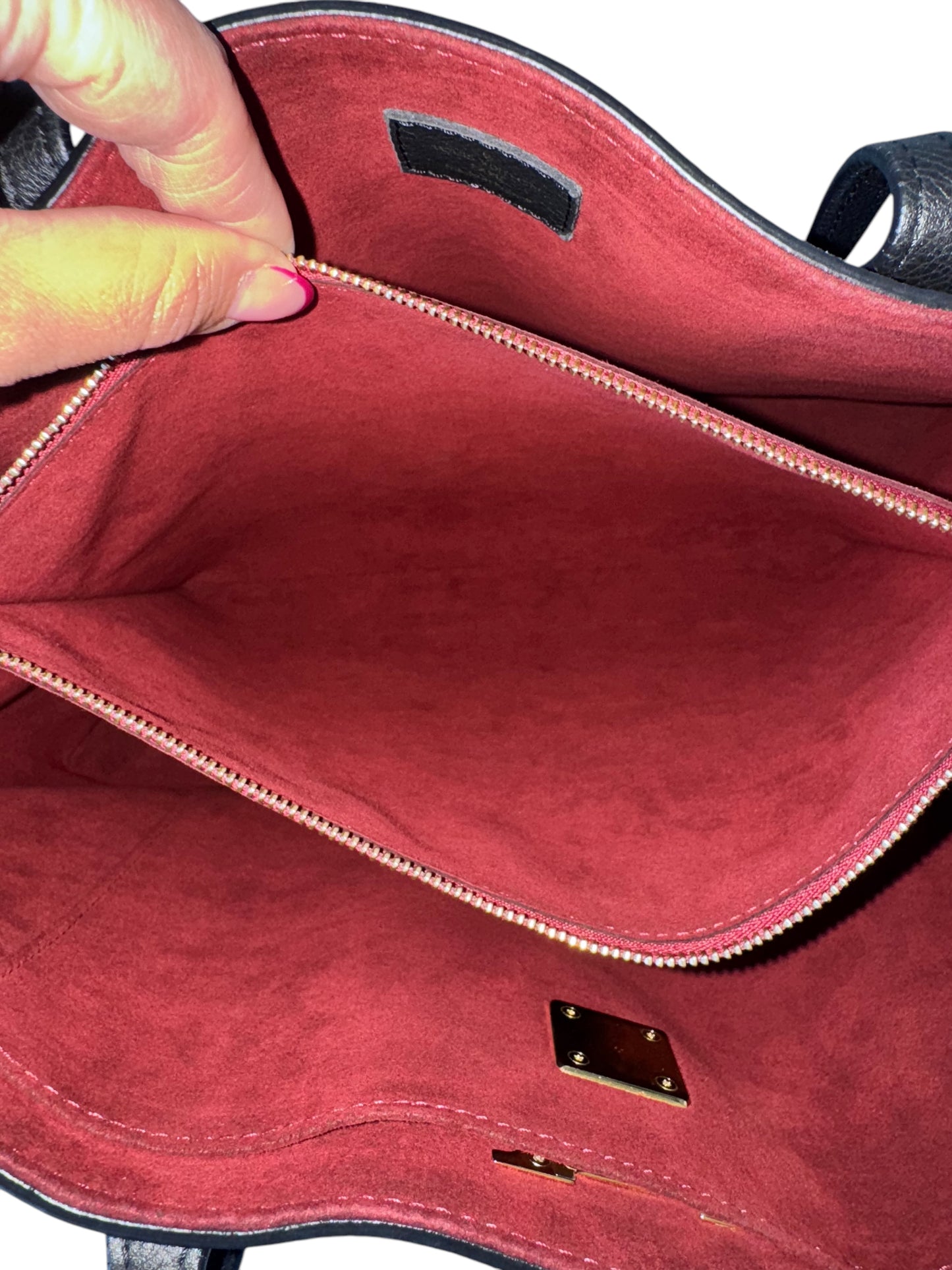 Louis Vuitton Grained Calfskin LockMe Shopper Tote (Black)