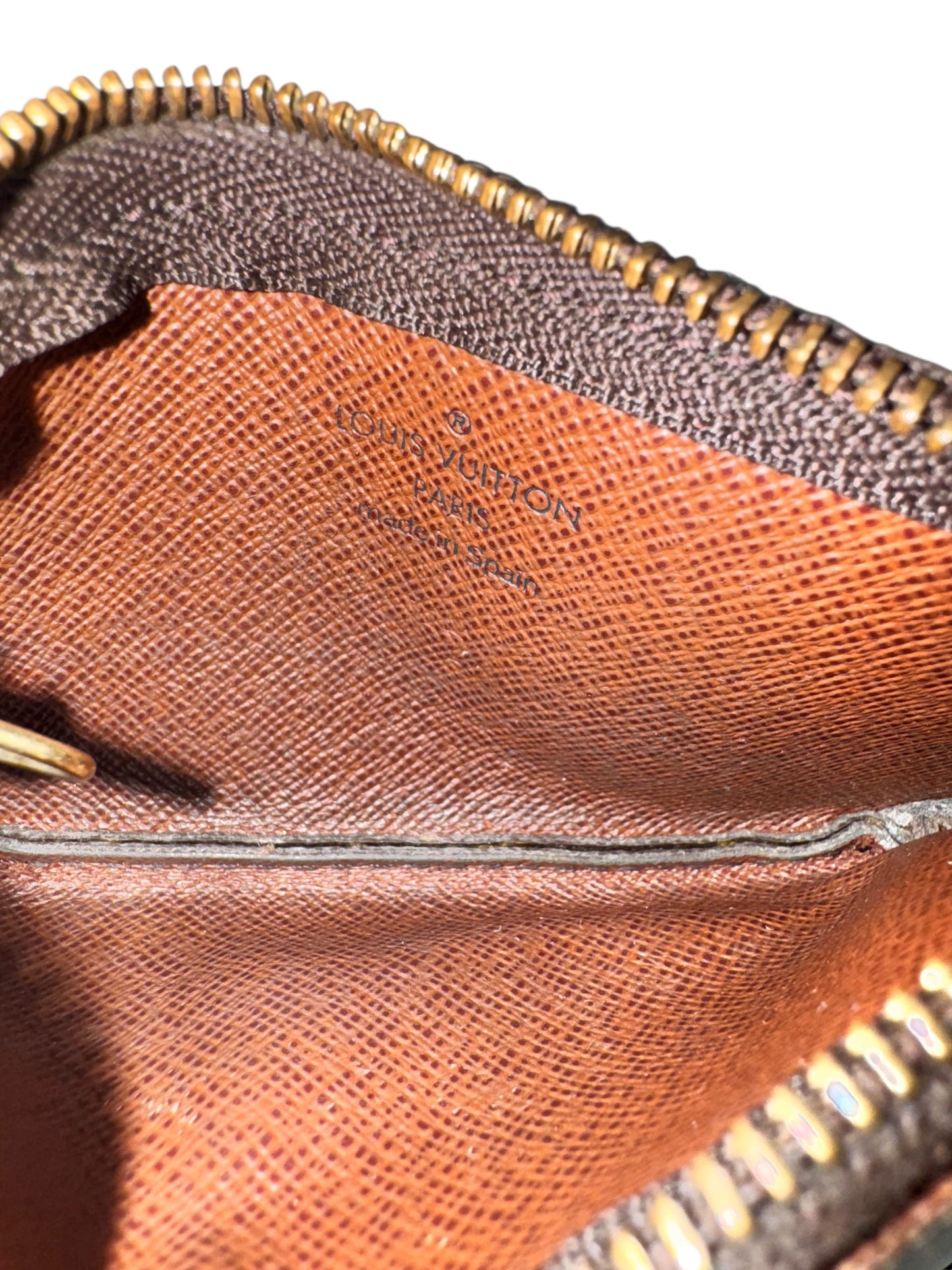 Louis Vuitton Monogram Canvas Key Cles Pouch 2005