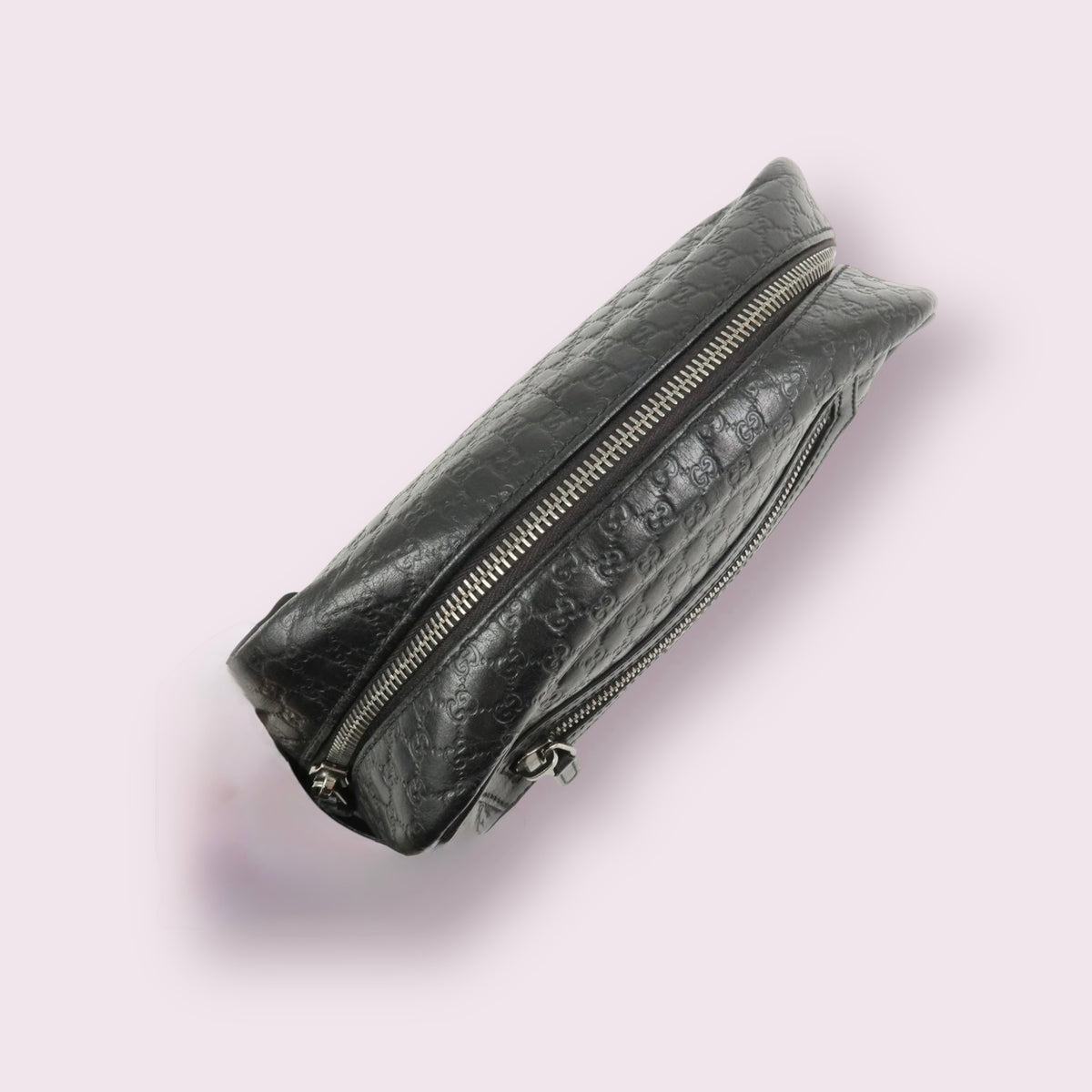 Gucci MicroGuccissima Leather Toiletry Pouch (Black)