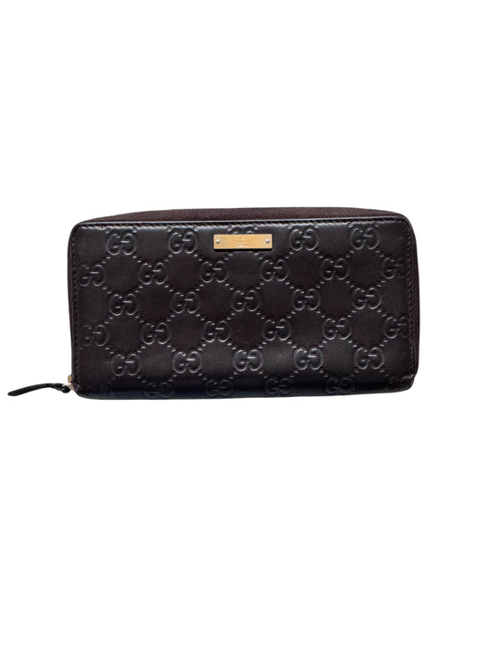 Gucci Guccissima Margaux Calfskin Metal Bar Zip Around Wallet Brown