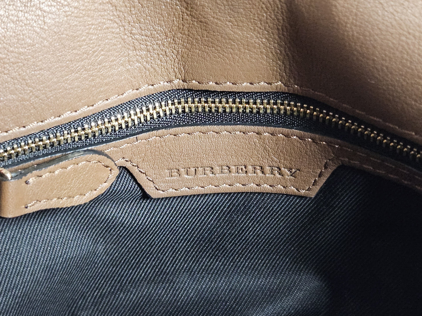 Burberry Horseferry Check Leah Crossbody Bag